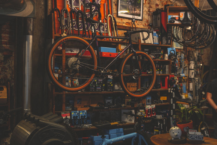 Lemur Bike Shop Display