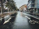 Radweg im Regen © radmobil / Kristina Stegisch