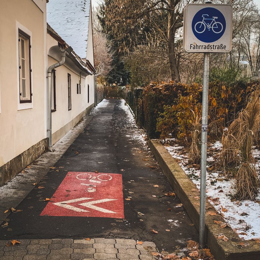 Im Alltag super: Fahrradstraßen. Im Alltag super: Fahrradstraßen.