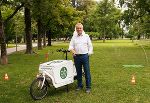 LH-Stv. Anton Lang freut sich über das stetig wachsende steirische Radwegenetz. © Land Steiermark